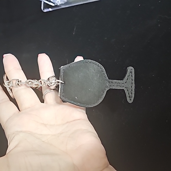 Wine bag charm - Picture 2 of 2